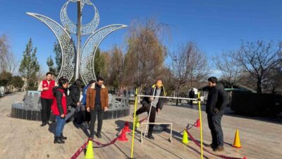 Kurtalan ilçesinde görme engelliler için farkındalık etkinliği düzenlendi. Gençlik Merkezi