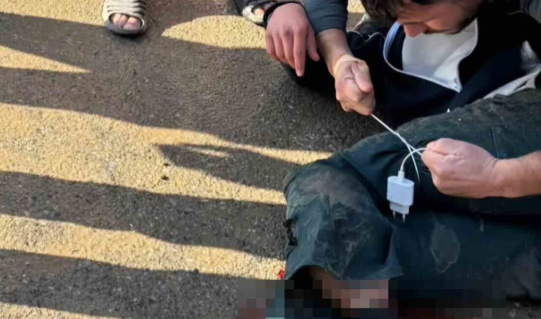 Siirt’te meydana gelen kazada yaralıya şarj kablosuyla turnike yapıldı Siirt'te motosiklet ile otomobilin
