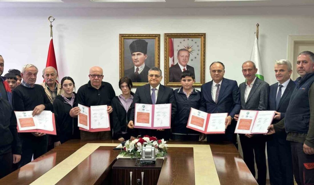 Sinop'ta meslek eğitimi projesi için iş birliği protokolü imzalandı. Öğrenciler,