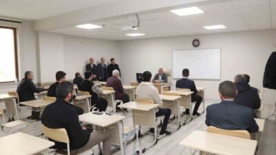 Sivas İl Müftülüğü, din görevlilerine yönelik "Ezanı Güzel Okuma Hizmet
