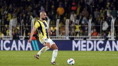 Fenerbahçe'nin orta sahası Sofyan Amrabat, Atakaş Hatayspor maçında aldığı sarı