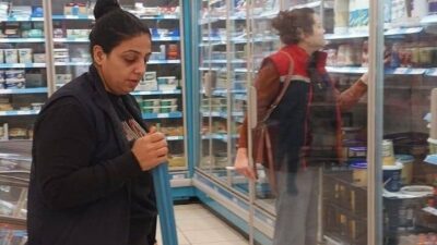 Aydın'ın Söke ilçesinde halk sağlığı için gıda işletmelerinde denetim gerçekleştirildi.