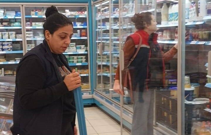 Aydın'ın Söke ilçesinde halk sağlığı için gıda işletmelerinde denetim gerçekleştirildi.