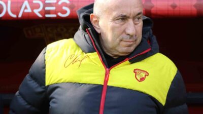 Göztepe Teknik Direktörü Stanimir Stoilov, Antalyaspor galibiyetini önemli bulduğunu vurgulayarak