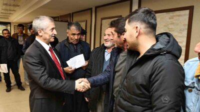 Şahinbey Belediye Başkanı Mehmet Tahmazoğlu, çiftçilere yem desteği için kayıt