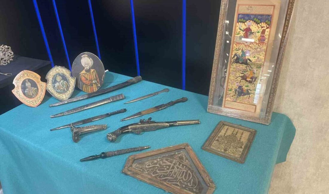Ankara ve İstanbul'da yapılan operasyonlarda Osmanlı dönemine ait 243 tarihi