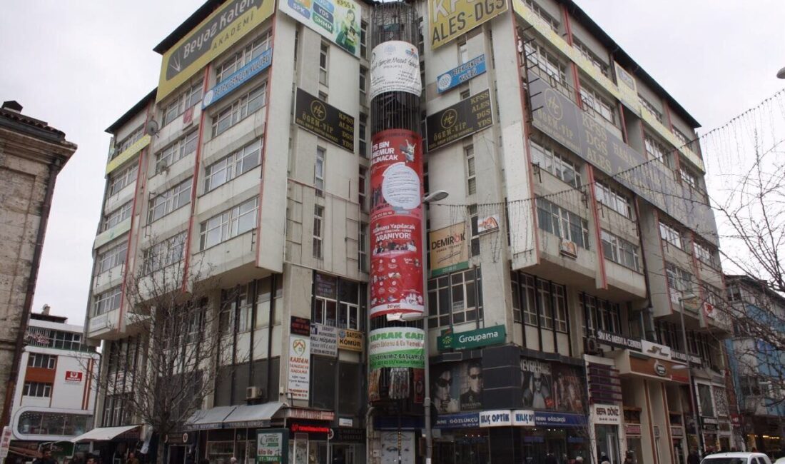 Sivas'ta Vakıflar Bölge Müdürlüğü'ne
