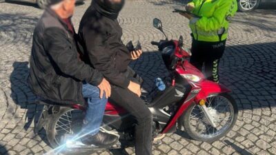 Manisa'da gerçekleştirilen motosiklet denetimlerinde kasksız, plakasız, ehliyetsiz ve muayenesiz 774