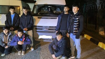 Tekirdağ'da yapılan operasyonda E-80 Avrupa Otoyolu'nda 6 düzensiz göçmen ve