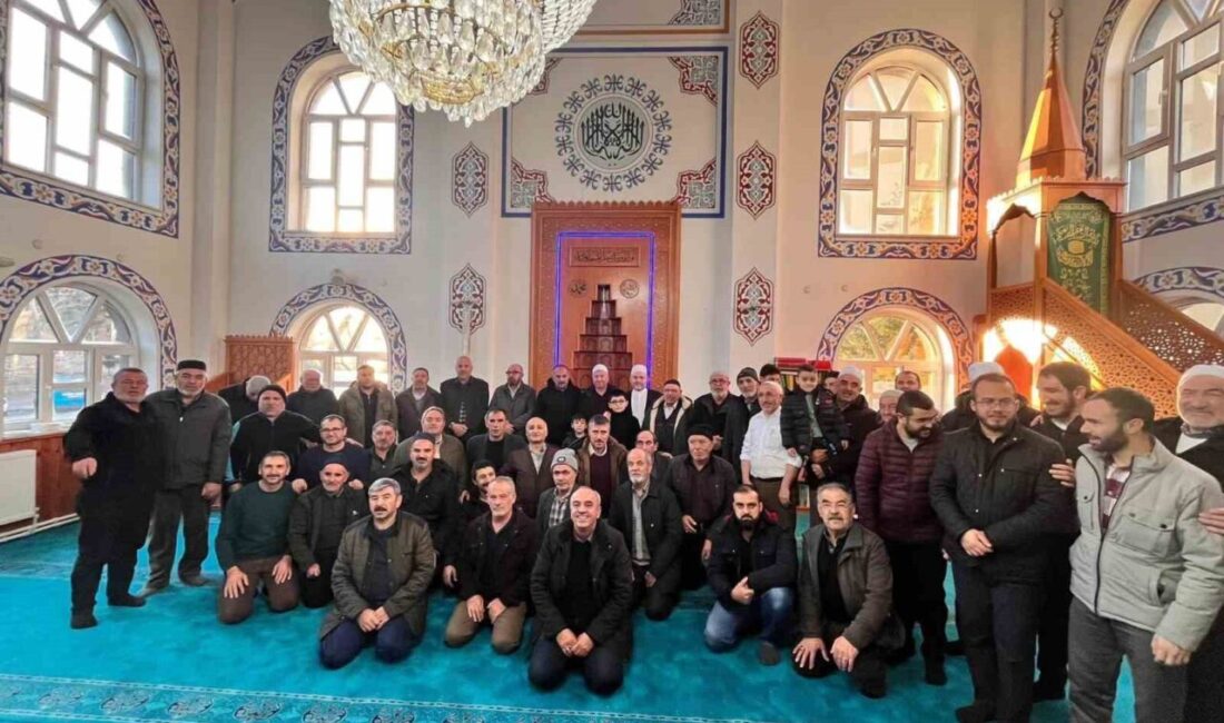 Tomarza İlçe Müftülüğü her hafta farklı bir camide düzenlediği sabah