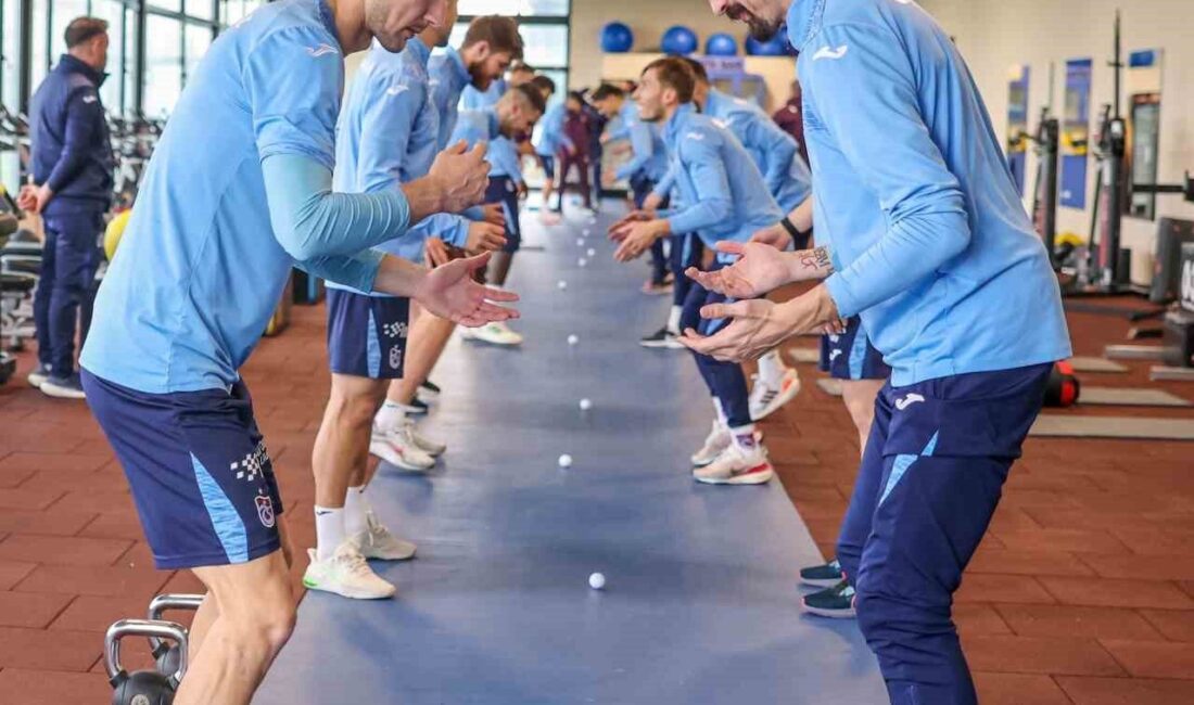 Trabzonspor, Mehmet Ali Yılmaz Tesisleri'nde kuvvet antrenmanıyla Sivasspor maçı hazırlıklarına