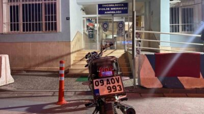 Trafiği tehlikeye düşüren sürücü Aydın'ın İncirliova ilçesinde yakalandı. A.Z. isimli
