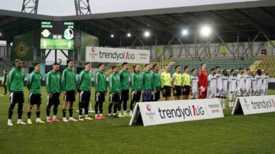Trendyol 1. Lig'in 19. haftasında Esenler Erokspor ile Sakaryaspor berabere