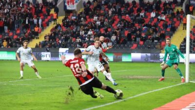 Gaziantep FK ile Bodrum FK arasındaki Süper Lig maçı 0-0