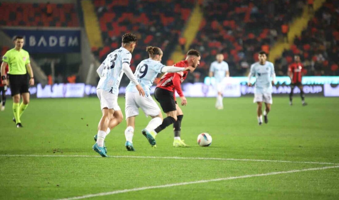 Trendyol Süper Lig: Gaziantep FK: 1 – Adana Demirspor: 0 (İlk yarı) Gaziantep FK, Trendyol Süper