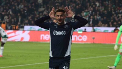 Konyaspor, Süper Lig'in 19. haftasında sahasında Fenerbahçe'yi 3-2 mağlup etti.