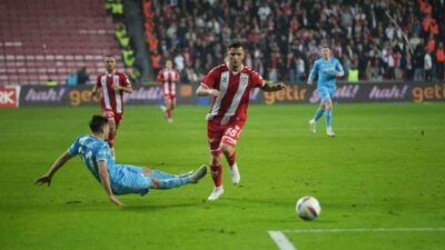 Trendyol Süper Lig’in 18. hafta maçında Samsunspor, sahasında Trabzonspor ile