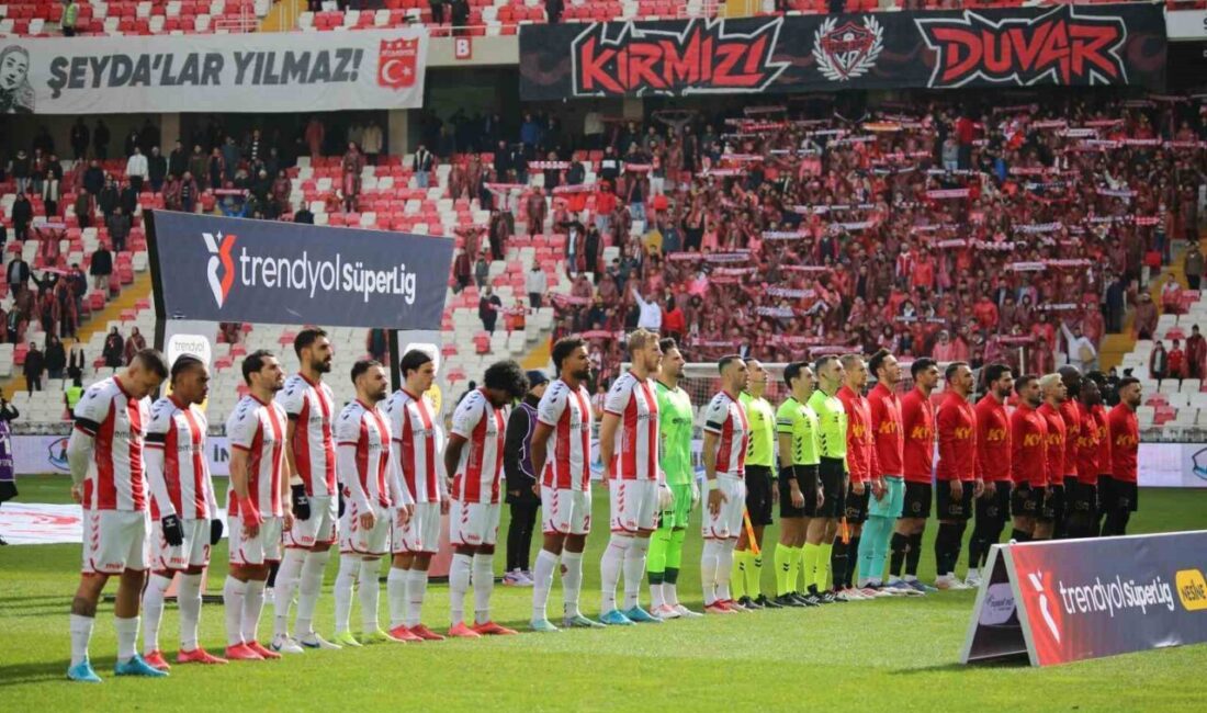 Sivasspor, Kayserispor'u 3-0'lık skorla yendi. Rey Manaj, Moutoussamy ve Rodrigues'in
