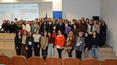 Anadolu Üniversitesi Eğitim Fakültesi'nde düzenlenen Türkiye Yüzyılı Maarif Modeli Okul