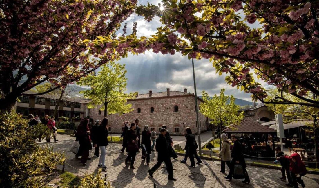Türkiye genelinde hava sıcaklıkları rekor seviyelere ulaşacak. Ankara'da 11 katına,