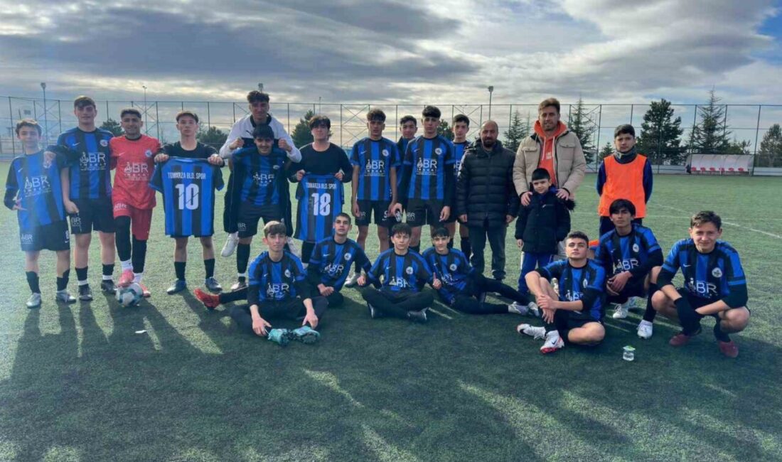 Tomarza Belediyespor, Kayseri İdmanyurdu Spor'u deplasmanda 2-0 yenerek 3 puanı