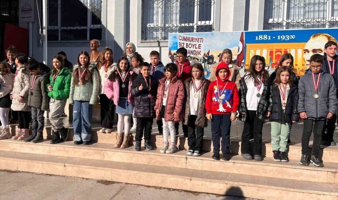 Türk Kızılay Uşak Kan Bağışı Merkezi ve Uşak İl Milli