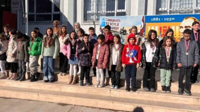 Türk Kızılay Uşak Kan Bağışı Merkezi ve Uşak İl Milli