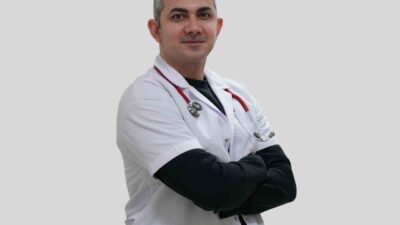 Uzm. Dr. Eftal Egemen Akbulut, Çocuk Hastalıkları Polikliniğinde hasta kabulüne