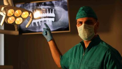 Teknolojik cihazların ağız ve diş sağlığı üzerindeki olumsuz etkilerinden bahseden