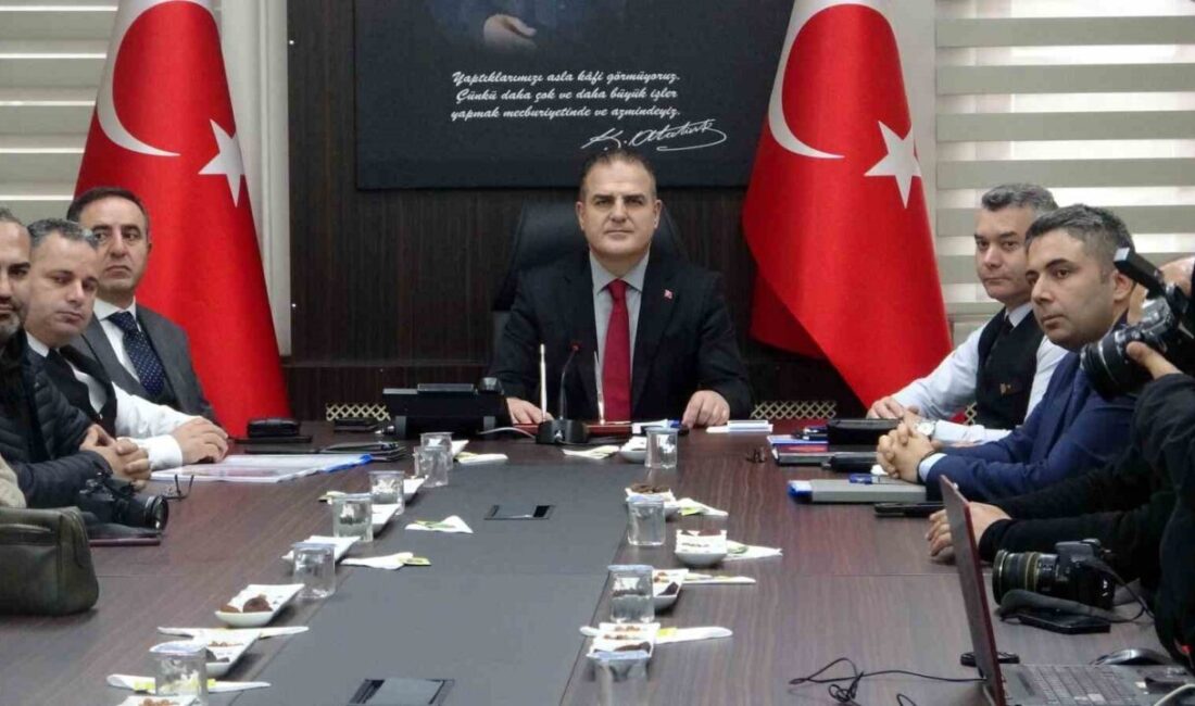 Muğla Valisi İdris Akbıyık,