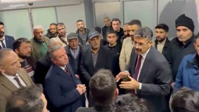 Hakkari Valisi Ali Çelik, çöp kamyonunun şarampole yuvarlanması sonucu yaralanan