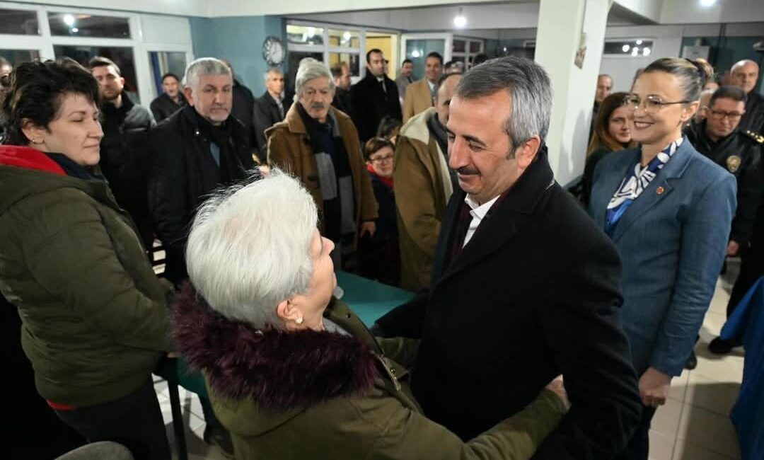 Vali Yunus Sezer, Şükrüpaşa Mahallesi’nde Edirnespor’a destek çağrısı yaptı. Amatör