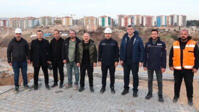 Adıyaman Valisi Osman Varol, Mara Mahallesi'nde devam eden bin 427
