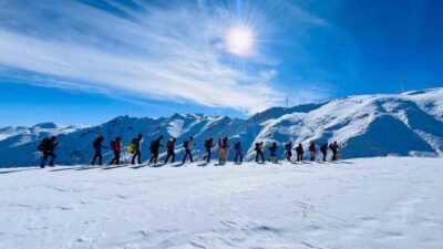 Rota Doğa Sporları Kulübü üyeleri, Gevaş ilçesindeki Dernekos Dağı'na zorlu
