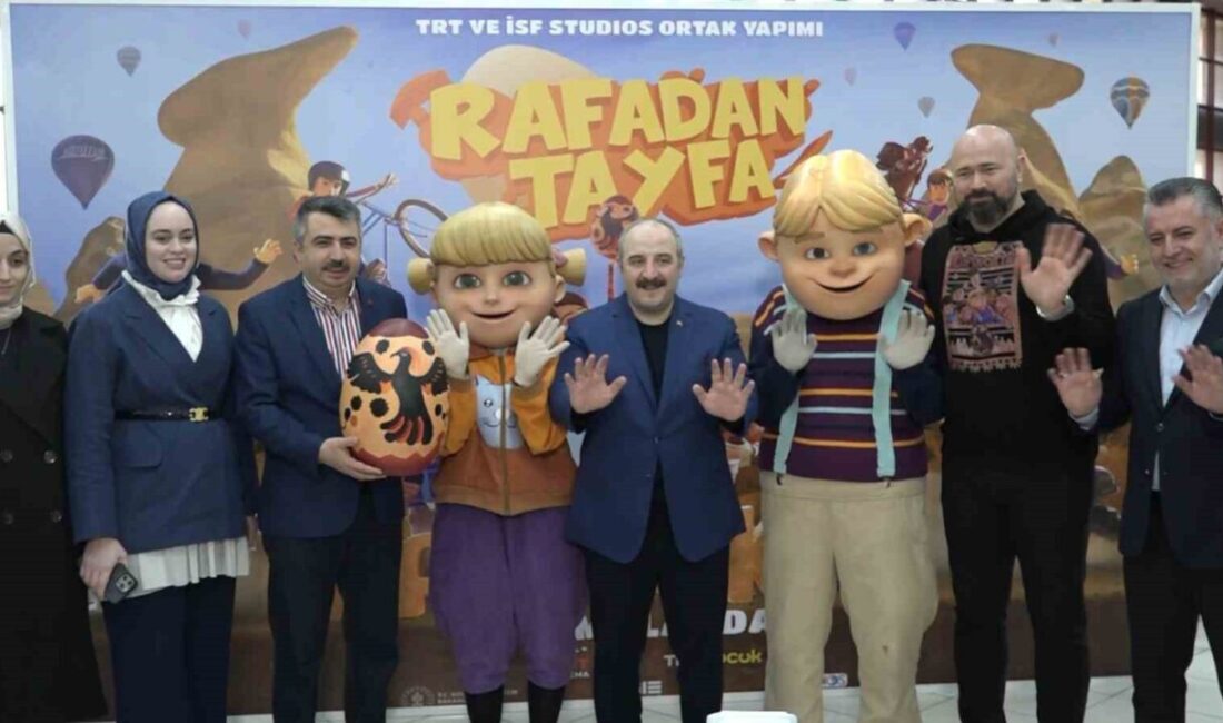 Mustafa Varank, çocukları karne hediyesi olarak ‘Rafadan Tayfa: Kapadokya’ filmini