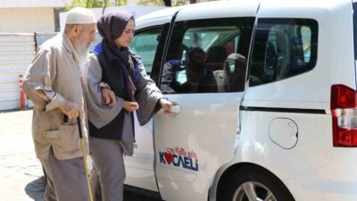 Kocaeli Büyükşehir Belediyesi, ihtiyaç sahiplerine yardım elini uzatmaya devam ediyor.