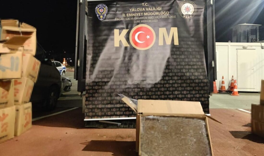 Yalova’da kamyonda 3 milyon 360 bin dolu makaron bulundu, 1 şüpheli yakalandı. Yalova'da 3 milyon 360