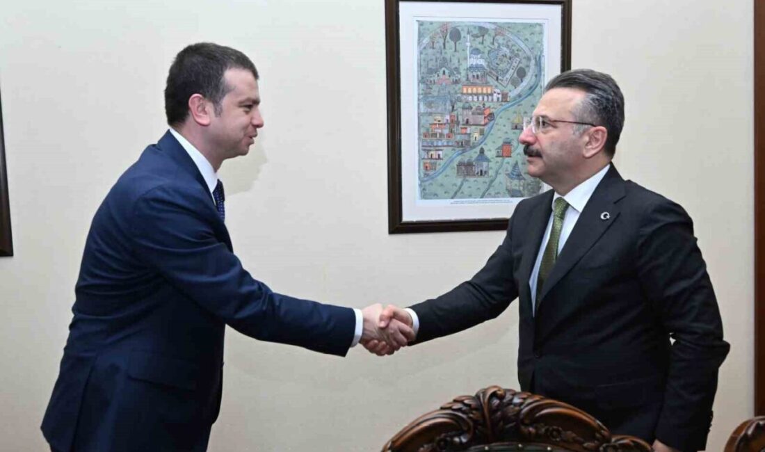 Yeni atanan Sanayi ve Teknoloji İl Müdürü Uysal, Vali Aksoy’u ziyaret etti Eskişehir Valisi Hüseyin Aksoy,