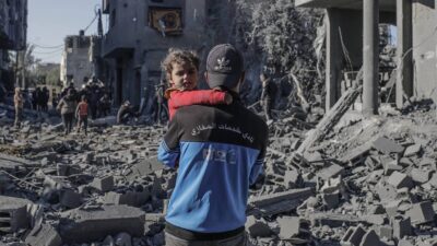 İsrail’in Gazze Şeridi’ne yönelik saldırılarında son 24 saatte 77 Filistinlinin