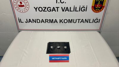 Yerköy’de jandarma ekipleri tarafından düzenlenen uyuşturucu operasyonunda 13,35 gram metamfetamin