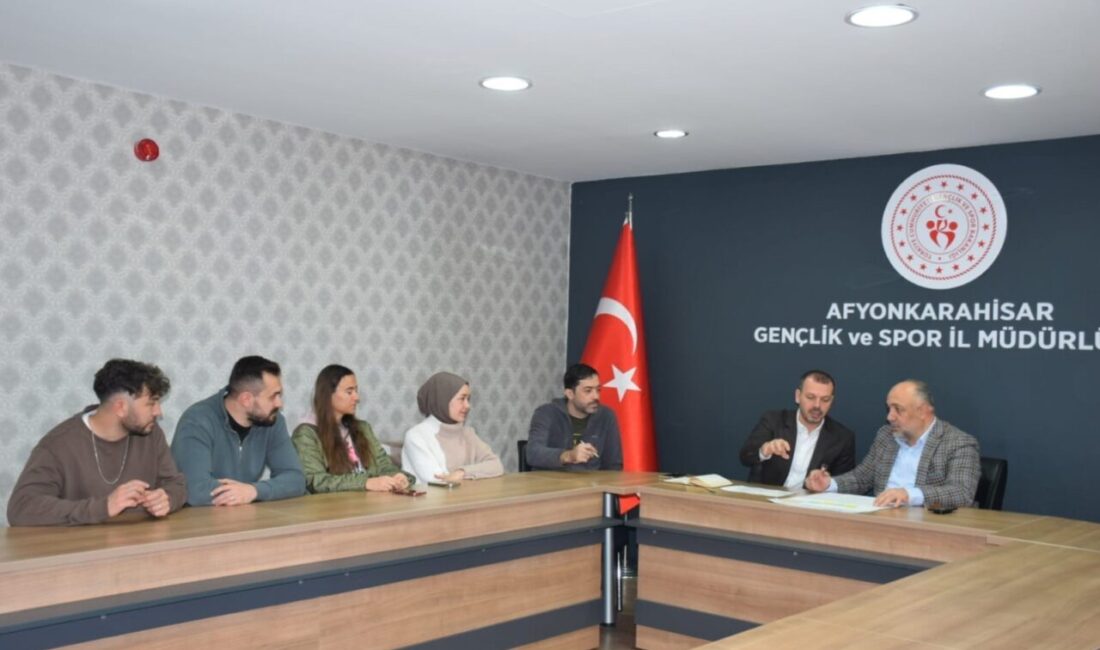 Afyonkarahisar'da Şubat ayında okullarda düzenlenecek yetenek taraması toplantısında İl Müdürü