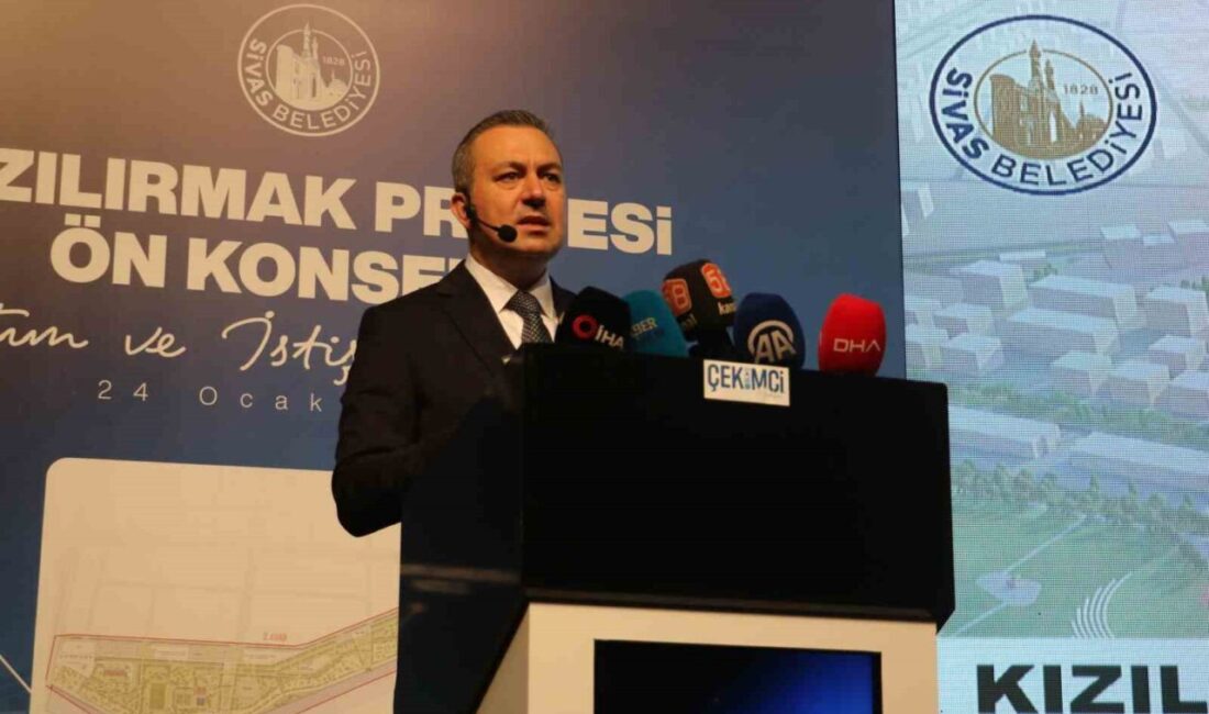 Sivas Belediye Başkanı Âdem Uzun, Kızılırmak Projesi'nin ön konsept tanıtımında