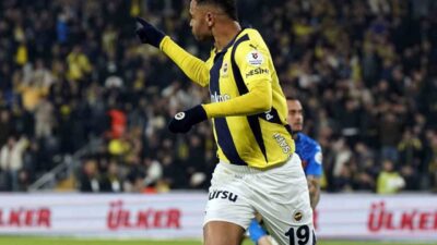 Fenerbahçe'nin Faslı golcüsü Youssef En-Nesyri, son 3 lig maçında 5