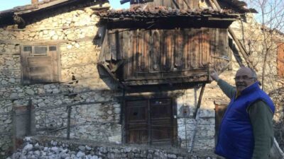 Antalya’nın Akseki ilçesinde bulunan Alaçeşme köyünde Osmanlı döneminden kalma 7