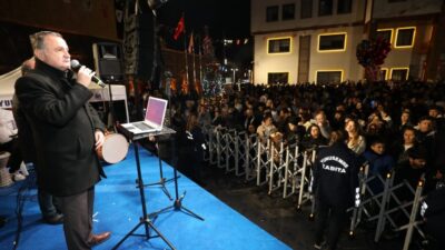 Yunusemre Belediyesi, ilçeyi kültür ve sanat şehri yapma hedefi doğrultusunda
