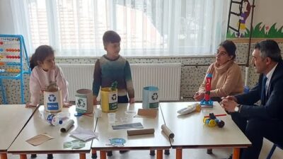 Çiçekdağı İlçe Milli Eğitim Müdürü Abdulkadir Sağlam, öğrenci ziyaretlerine devam