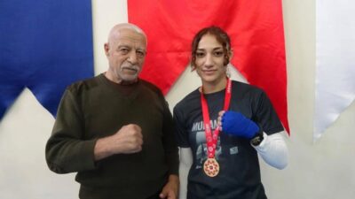 Yozgatlı Betül Zararsız, Kickboks’ta Türkiye Şampiyonu Oldu Yozgat’ta yaşayan Betül