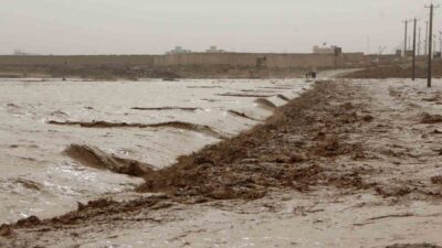 Afganistan'ın Farah, Kandahar ve Helmand vilayetlerinde yaşanan şiddetli yağış ve