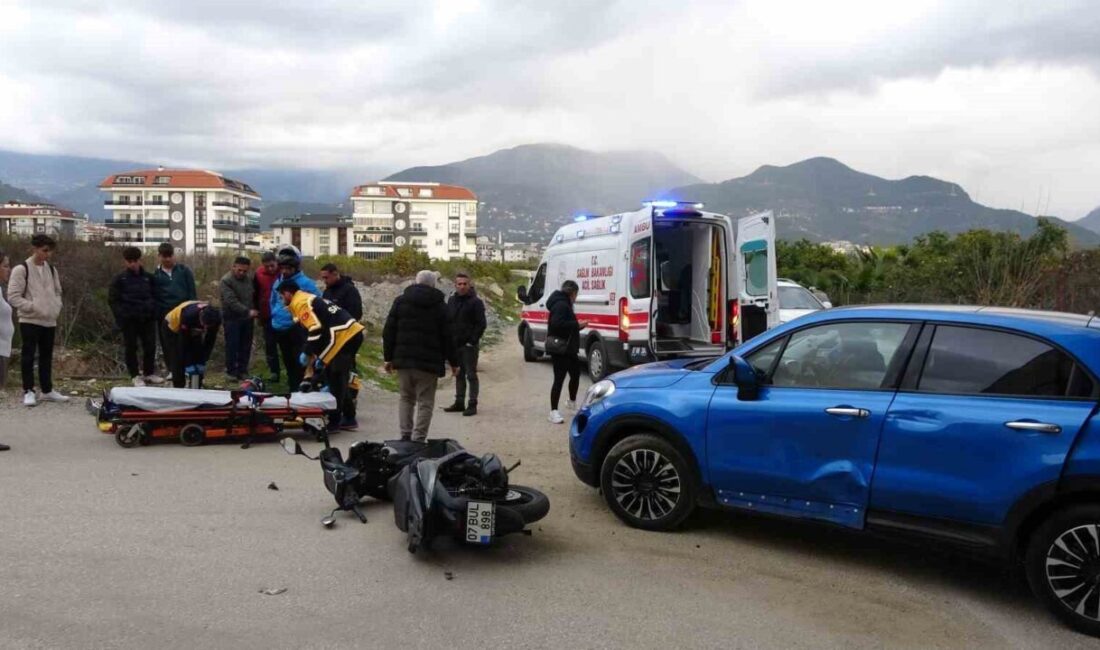 Alanya'da Yeliz C. yönetimindeki otomobil, Cihan Y.'nin motosikletiyle çarpıştı. Kazada