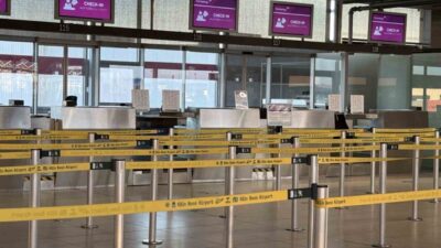 Almanya'da Düsseldorf Uluslararası Havalimanı ve Köln Bonn Havalimanı'nda Ver.di sendikasının